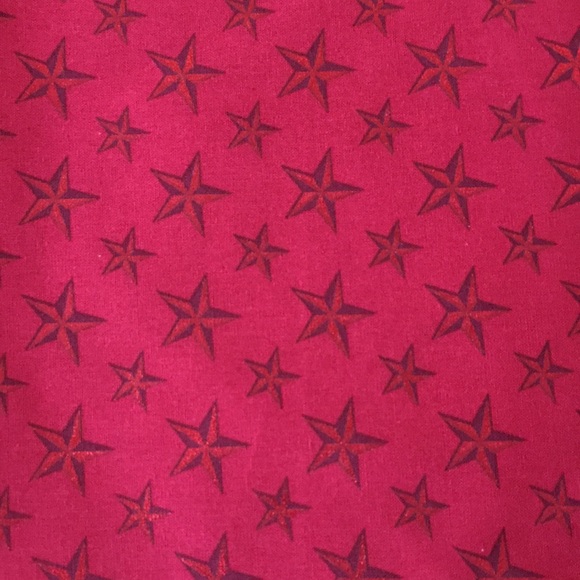 JOANN | Cotton Quilting Fabric Metallic Foil Stars - Picture 5 of 9